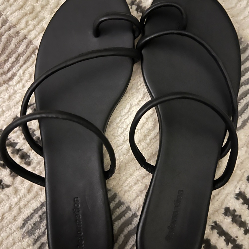reformation ludo toe sandal size 6.5